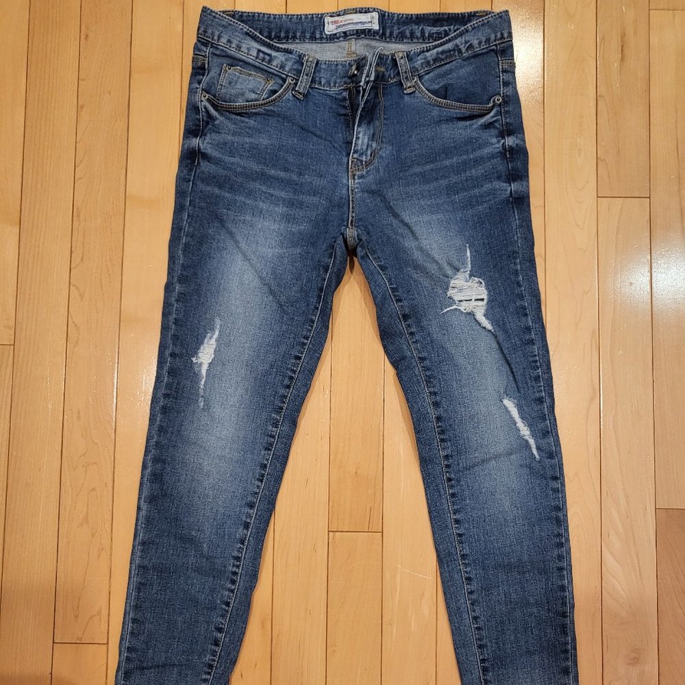 T-Rex Skinny Jeans Made in Korea Size 27